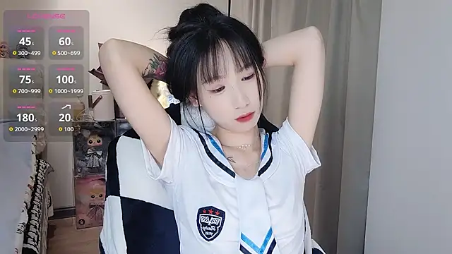 M-OTT_'s cam snapshot