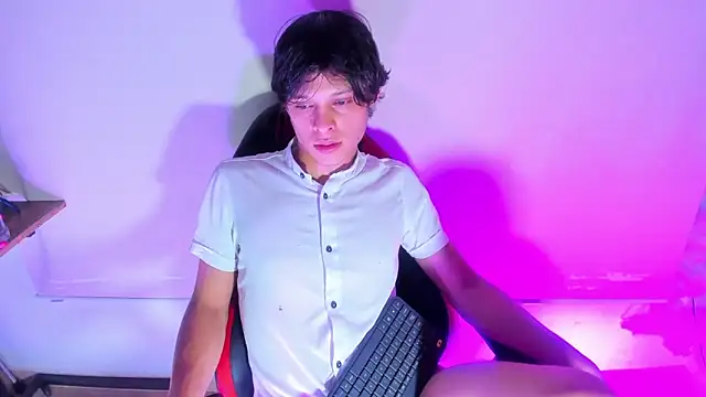 LilOwen_'s cam snapshot