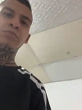 Andrew_sanders68's cam snapshot