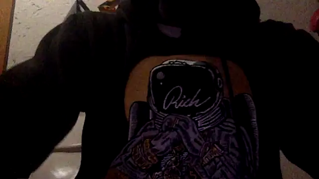 Rawwbagg's cam snapshot