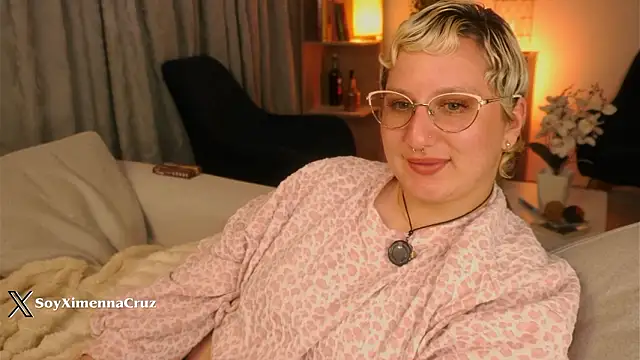 Ximenna_Cruz's cam snapshot