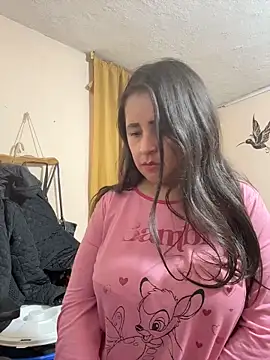 latinfemale's cam snapshot