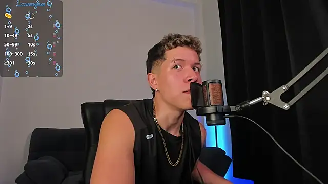 nathan_blake live sex cam