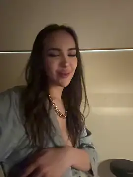 VitoriaCarusso live sex cam