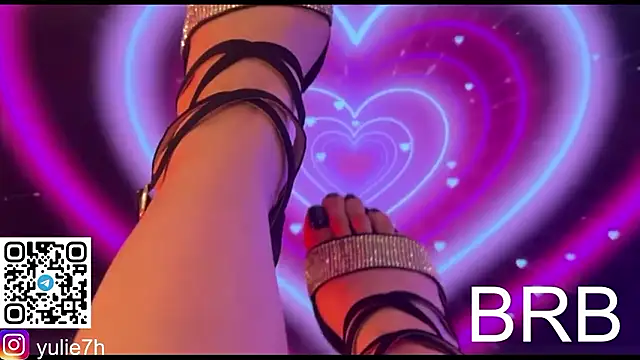 _Jessy_Moon_'s cam snapshot