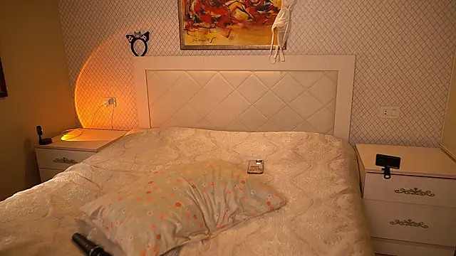 SashaHoneyVice live sex cam