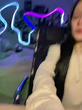 Dooubletroublee's cam snapshot