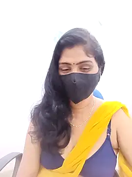 Lucky-Deepthi live sex cam