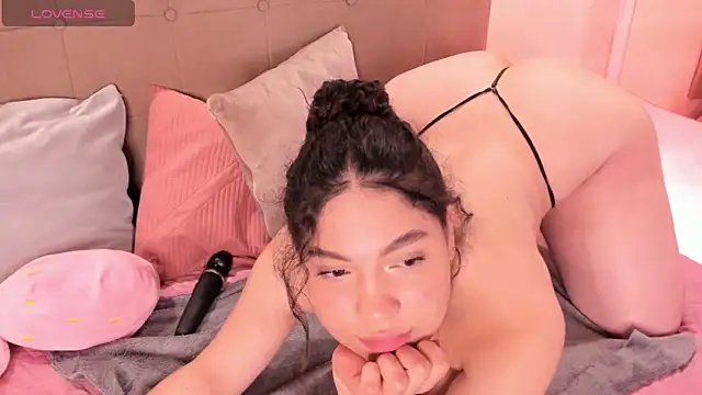 amandalee01 live sex cam