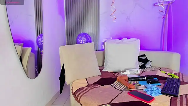 kiaratentation's cam snapshot