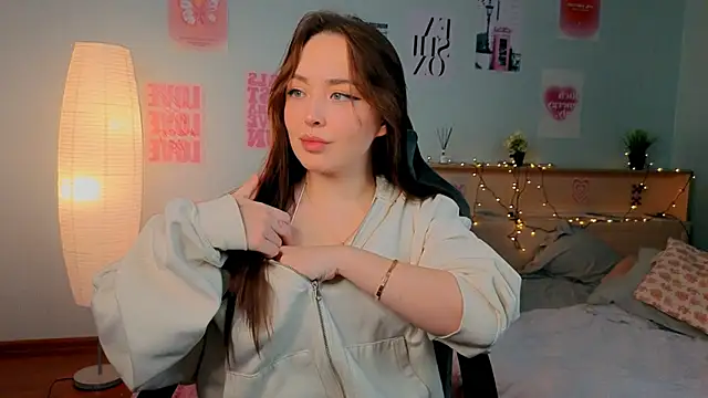 fallin_lovee's cam snapshot