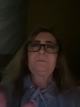 Irina2909@xh's cam snapshot