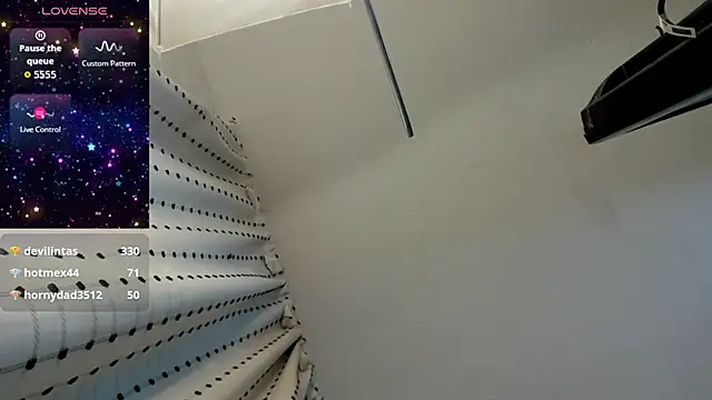 cami-coral1 live sex cam