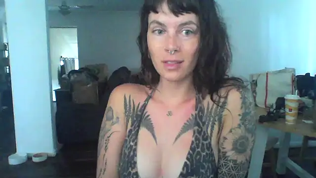 PixieCatFairy's cam snapshot