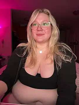PiggyRose live sex cam