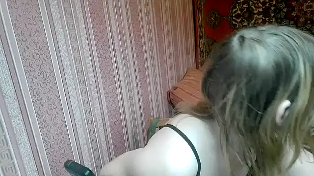 Kathlyn__Heath live sex cam