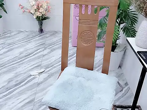 Lyly-2k5's cam snapshot