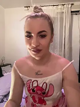 RuxyCatrina's cam snapshot