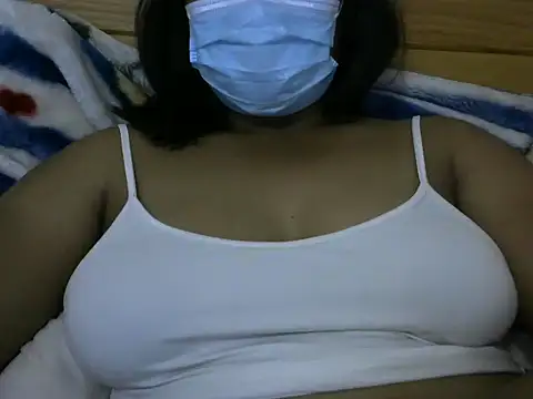 Artinah22 live sex cam