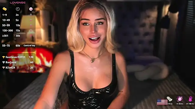 ZyraGoddes live sex cam