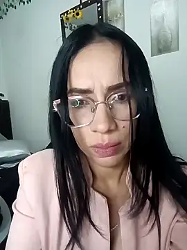 YaraDuartee's cam snapshot