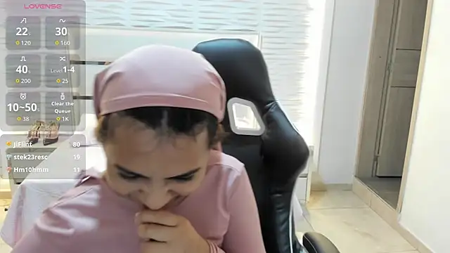 Aini_persa's cam snapshot