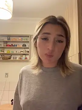 yaprakmericc's cam snapshot