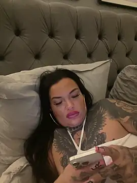 _MelinaCurves_ live sex cam