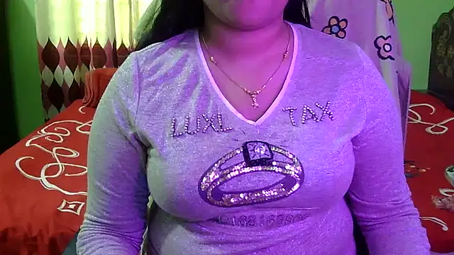 BengaliQueenStar's cam snapshot