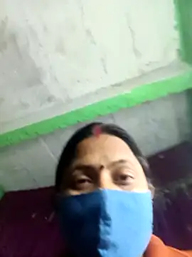 QRESABABY's cam snapshot