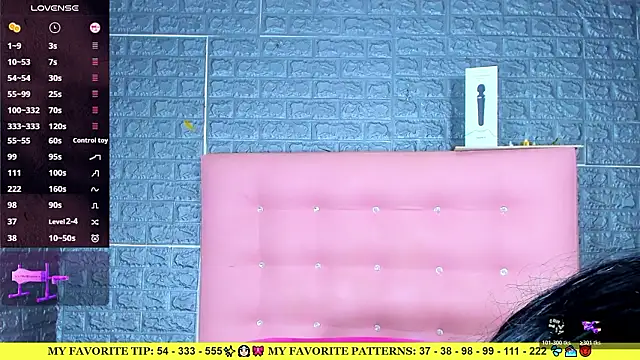 AriannaLewiis's cam snapshot