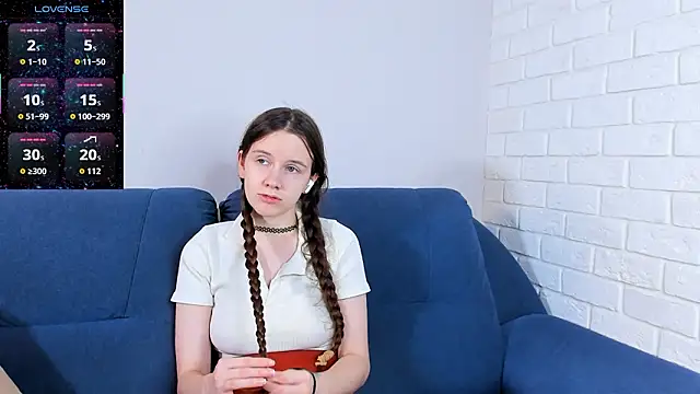 LucettaAdy live sex cam