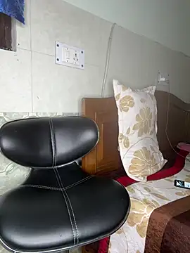 Oh_Priya live sex cam