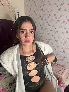 LunaaBlossom's cam snapshot