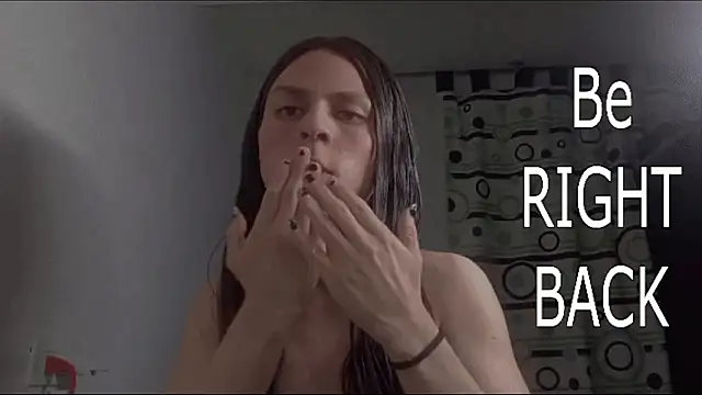 Petite-Goth live sex cam