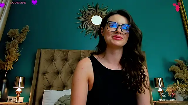 CalyMoon's cam snapshot