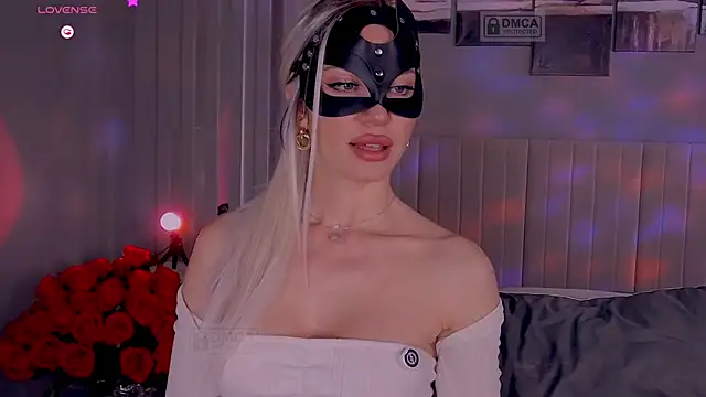 black_cat-11's cam snapshot