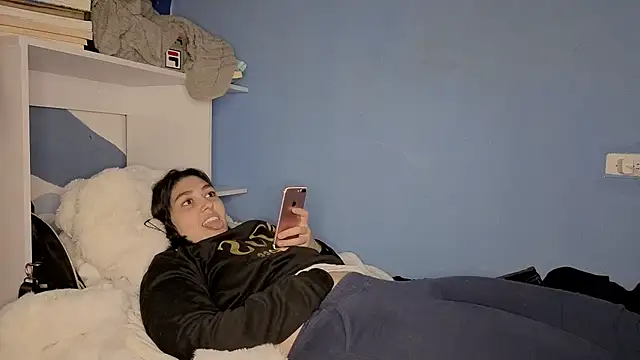 soysara15's cam snapshot