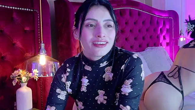 ZaraGold's cam snapshot