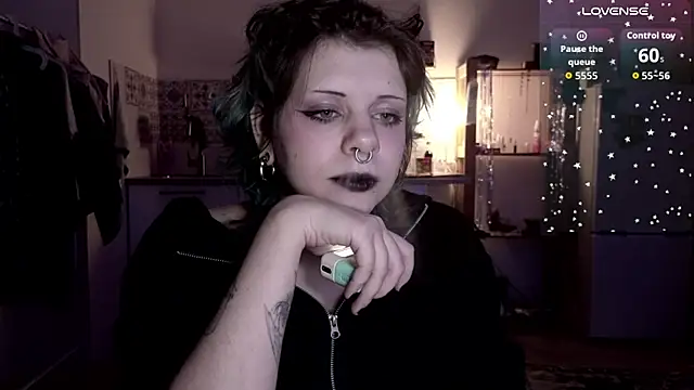 Alice_Zev's cam snapshot