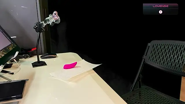 WinnieRin live sex cam