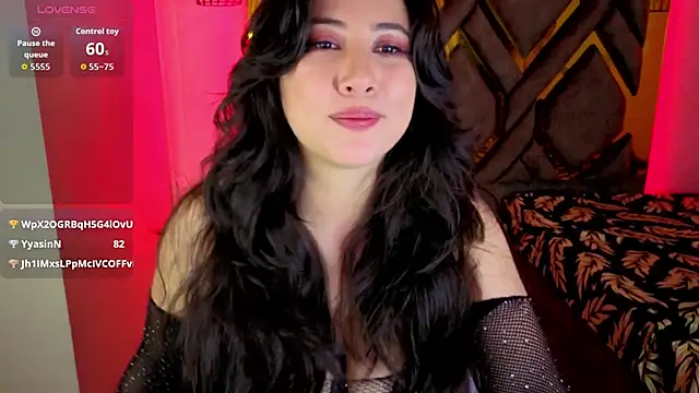 Luvienne live sex cam