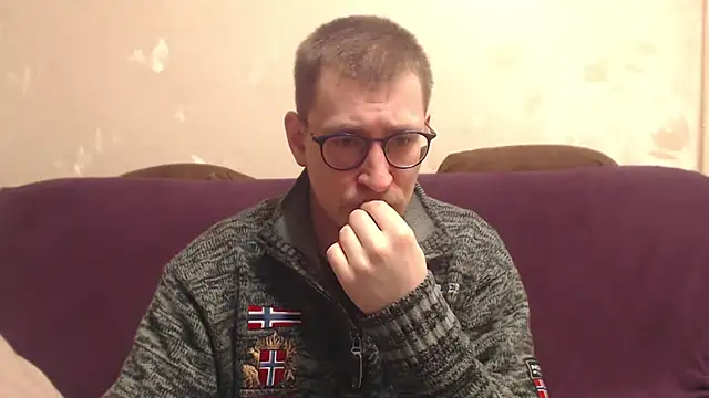 nicenike47 live sex cam