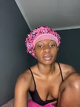 LonelyQueenxx25's cam snapshot