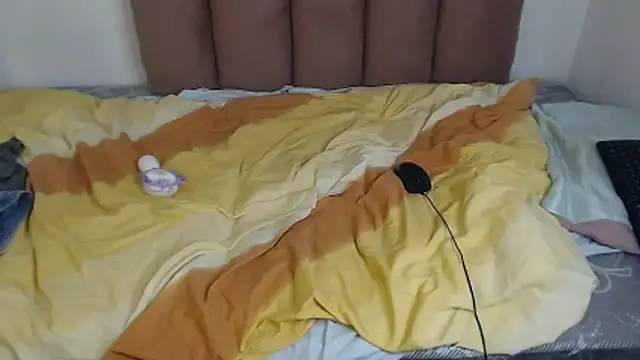 ScorpioBlue_'s cam snapshot