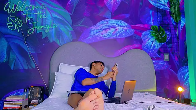 Imtavo's cam snapshot