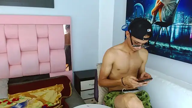 Axel_Marcu's cam snapshot