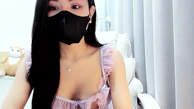 Lita-Julia's cam snapshot