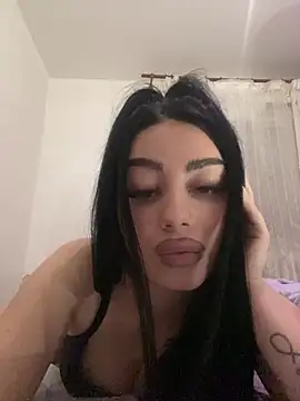 Briana_lrs's cam snapshot