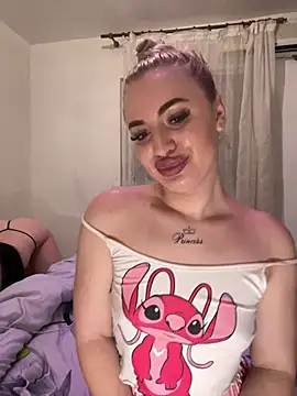 RuxyCatrina's cam snapshot